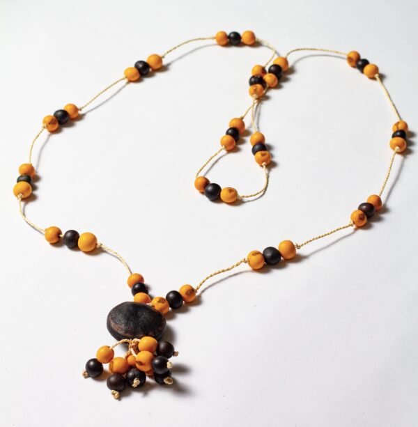 Colar Sementes 02