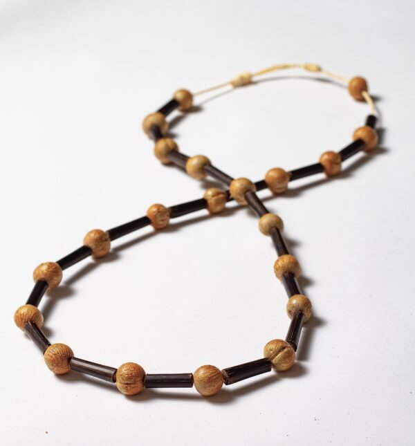 Colar Sementes 01